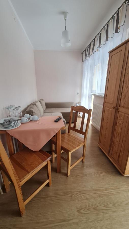 Pod Kamiennikiem Hotel Trzemesnia Ngoại thất bức ảnh