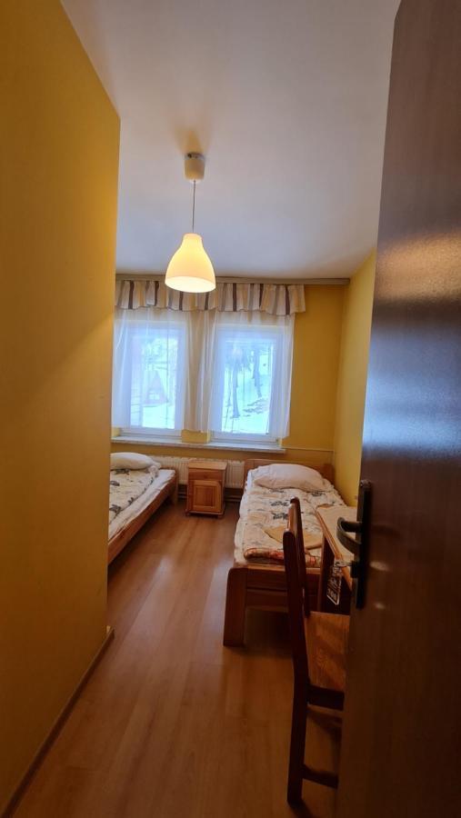 Pod Kamiennikiem Hotel Trzemesnia Ngoại thất bức ảnh