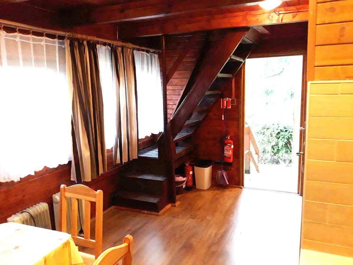 Pod Kamiennikiem Hotel Trzemesnia Ngoại thất bức ảnh